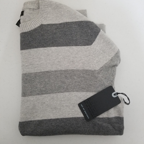 Cozy Men's Sweater NWT - Picture 2 of 6